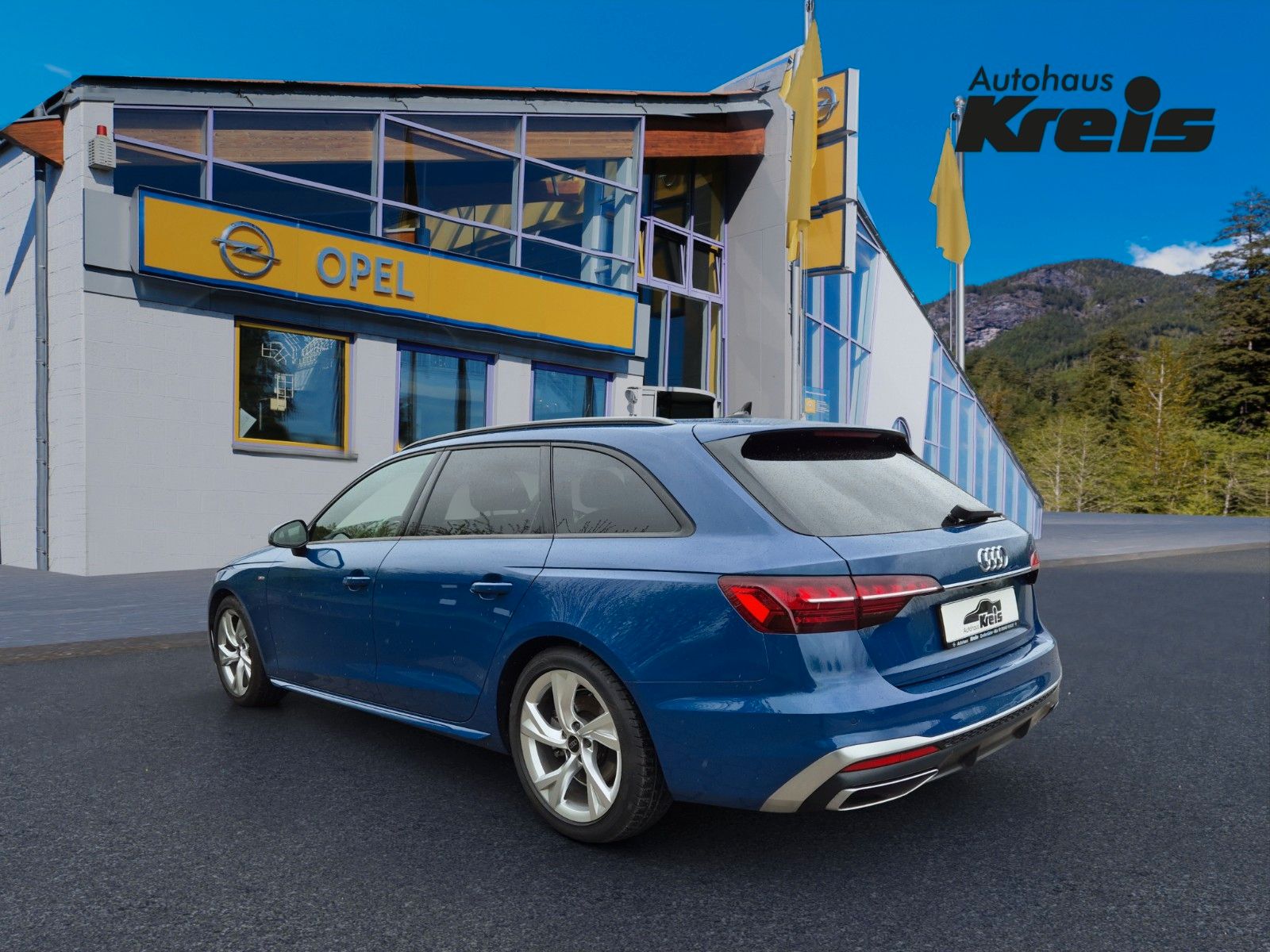 Audi A4 Avant 35 TFSI S line - Samsaru's Car Outlet