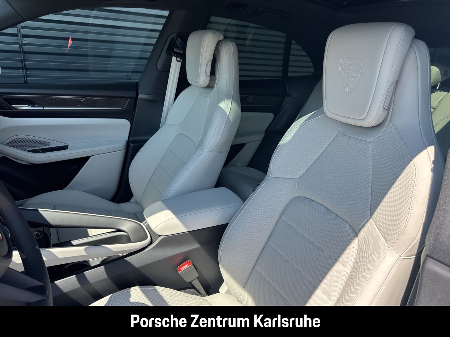 Porsche Macan 4S BOSE Panoramadach Rückfahrkamera LED