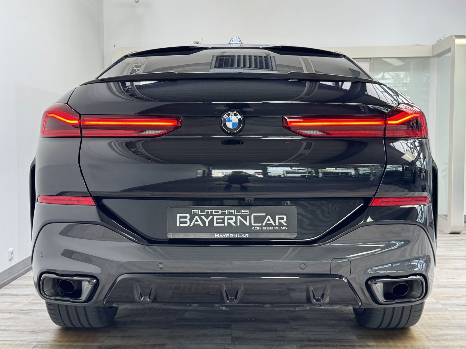 BMW X6 xDrive30d M Sport Pro - Samsaru's Car Outlet