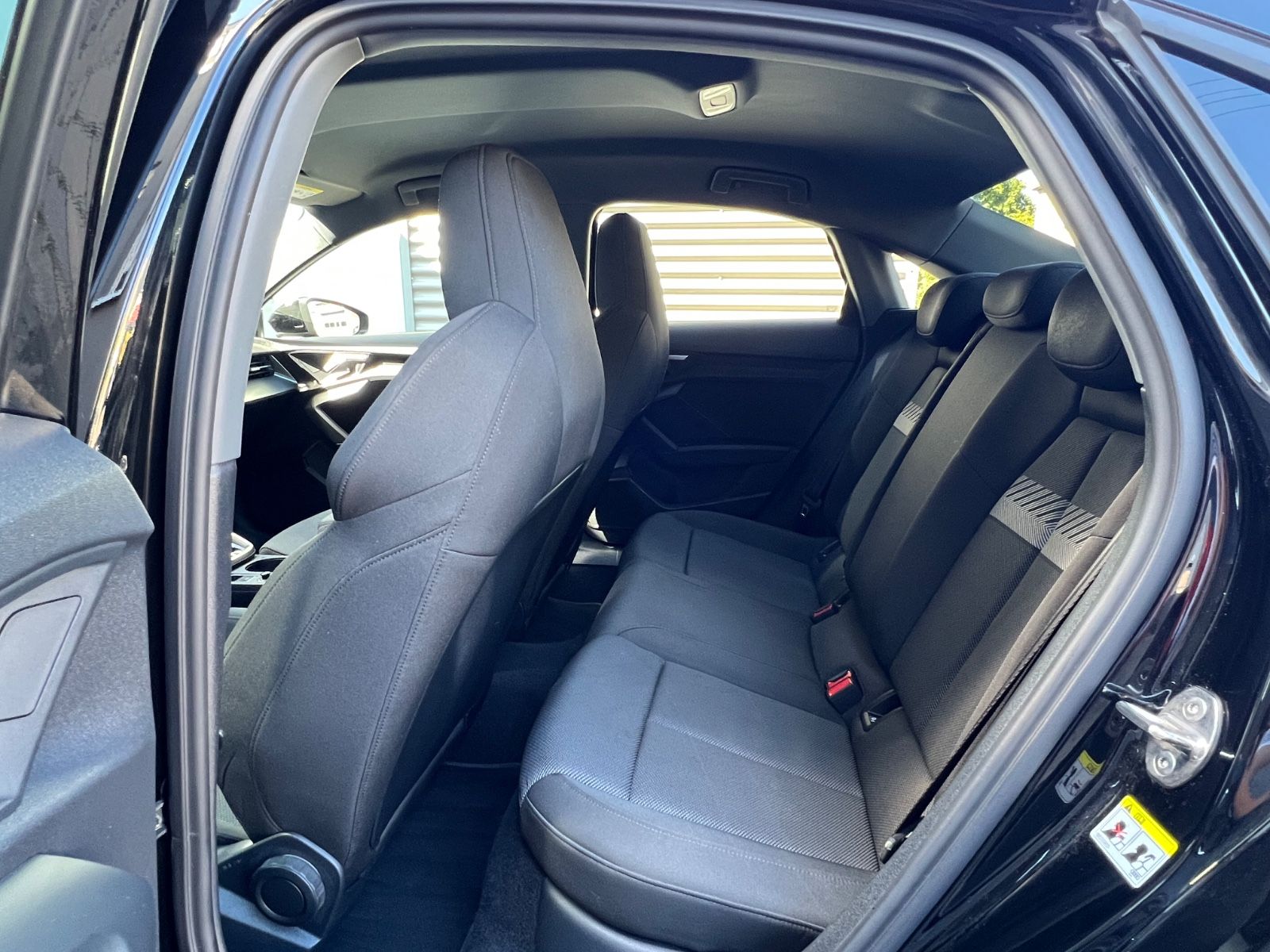 Audi A3 Limousine 30TDI S TRON*ACC*LED*NAVI*ASSISTENT