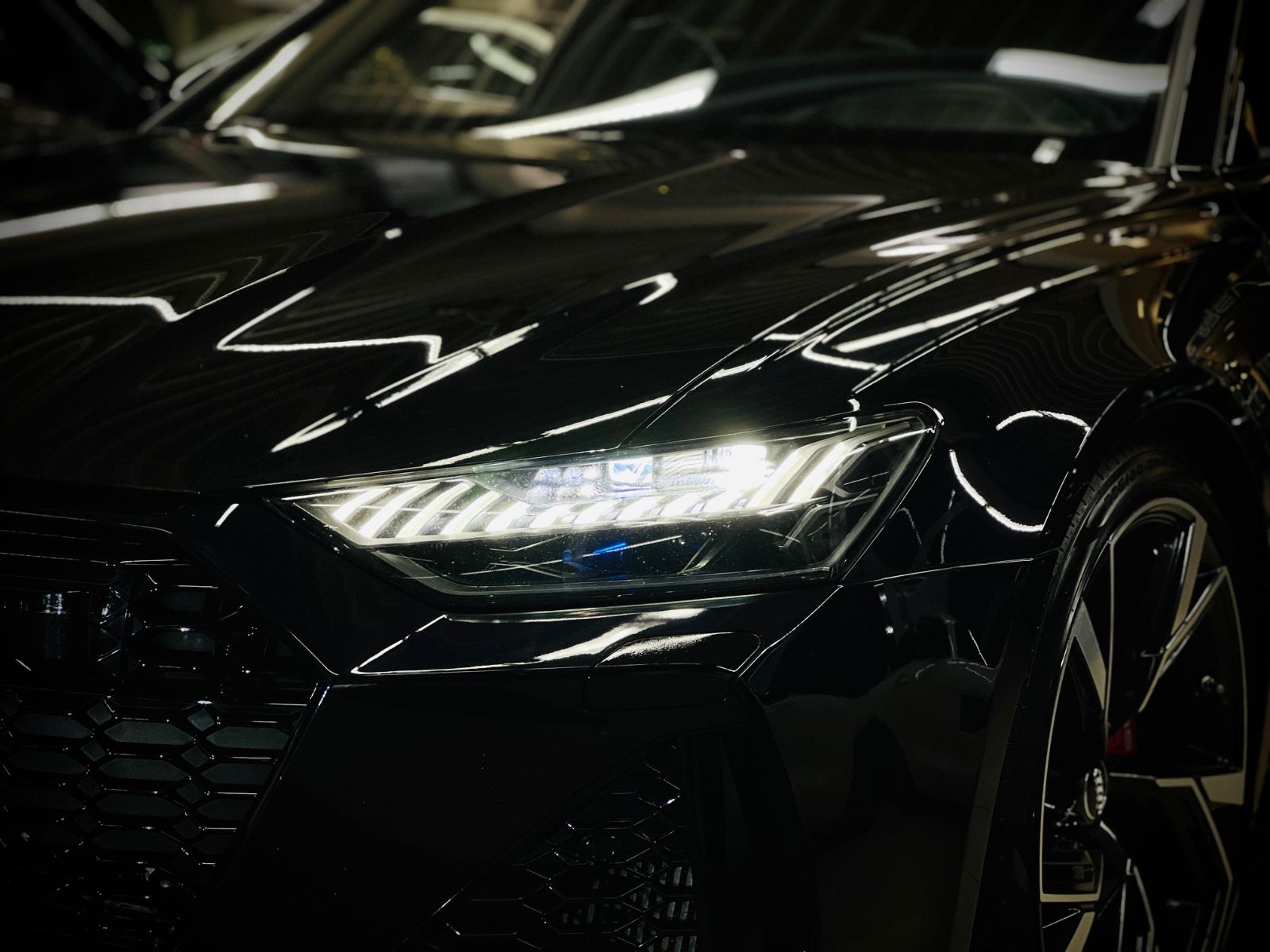 Audi RS6 Avant 4.0 TFSI quattro|AUDI GARANTIE|ALCANTA