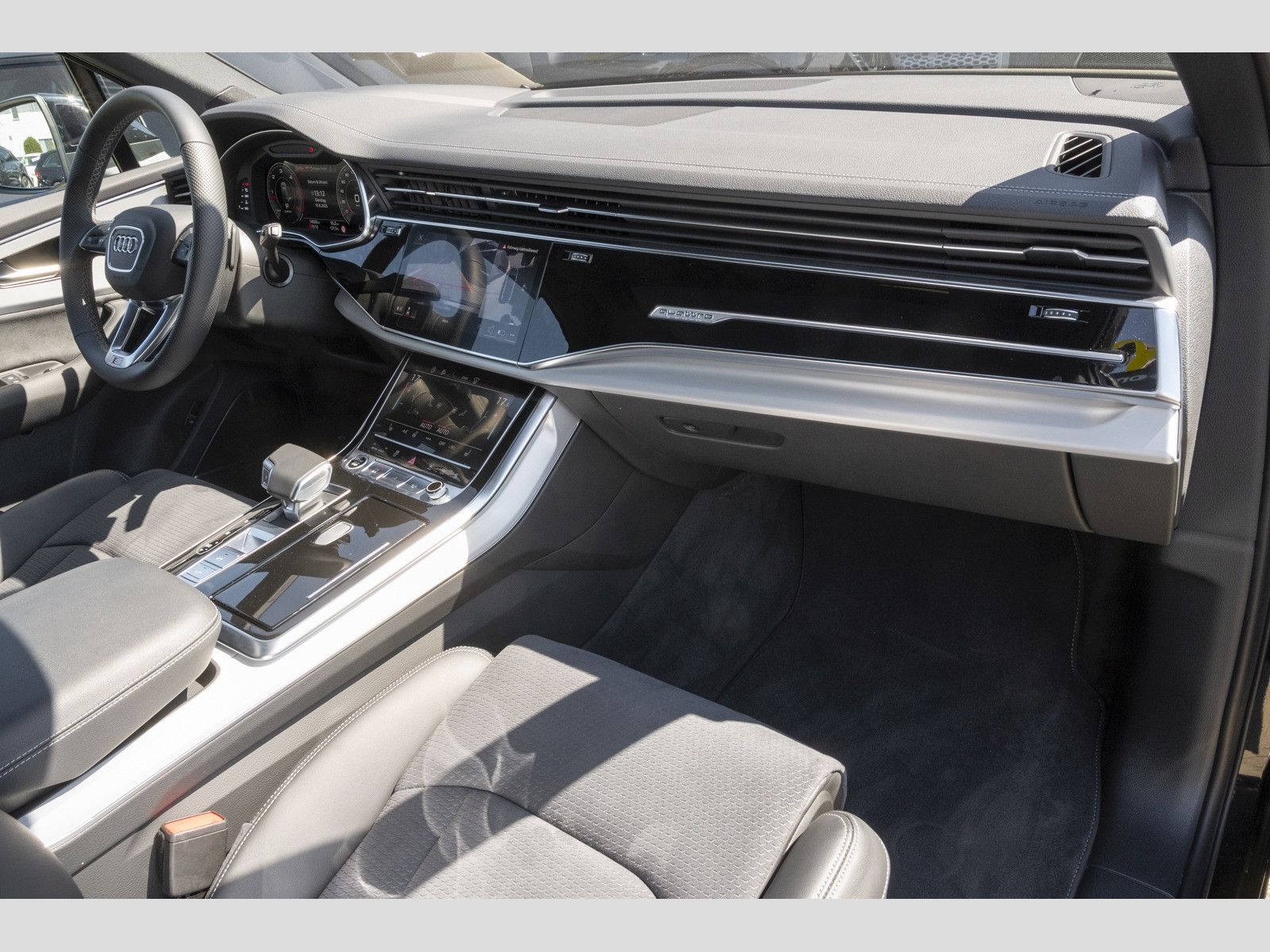 Audi Q7 50TDI 2xS line/All Black/7-Sitze/360°/Pano/Hu