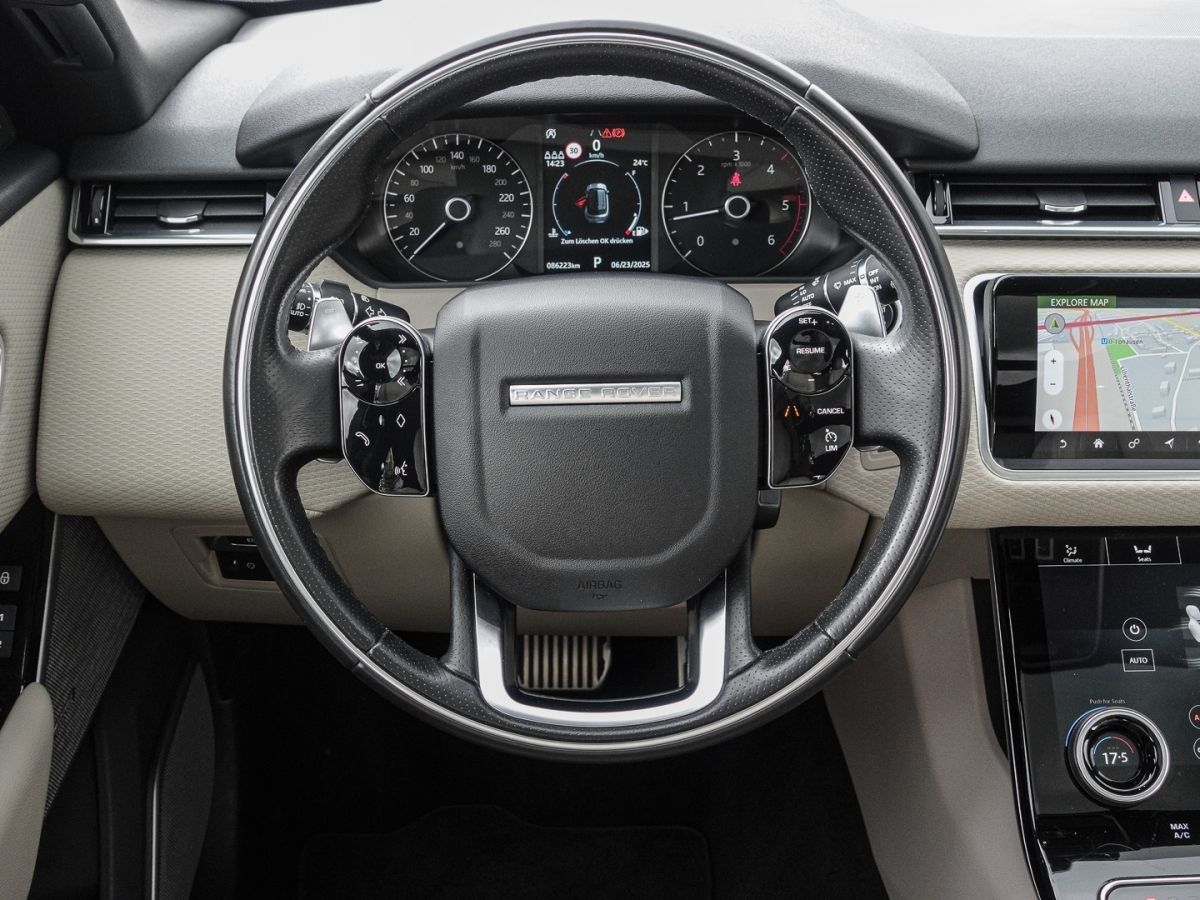 Range Rover Velar 2.0 d R-Dynamic - Samsaru's Car Outlet
