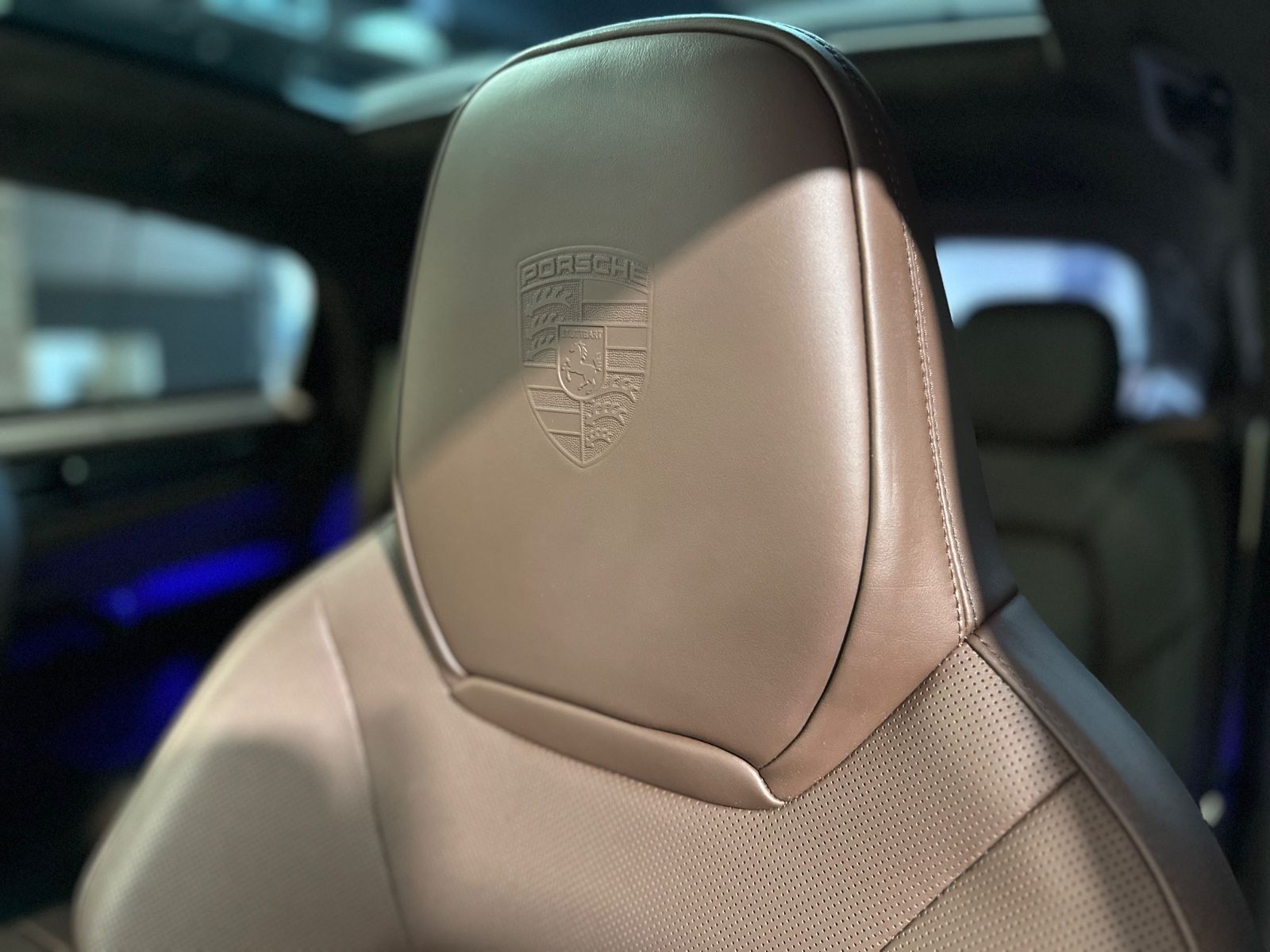 Porsche Cayenne Coupe E-Hybrid Platinum Edit.*WERKSGARAN