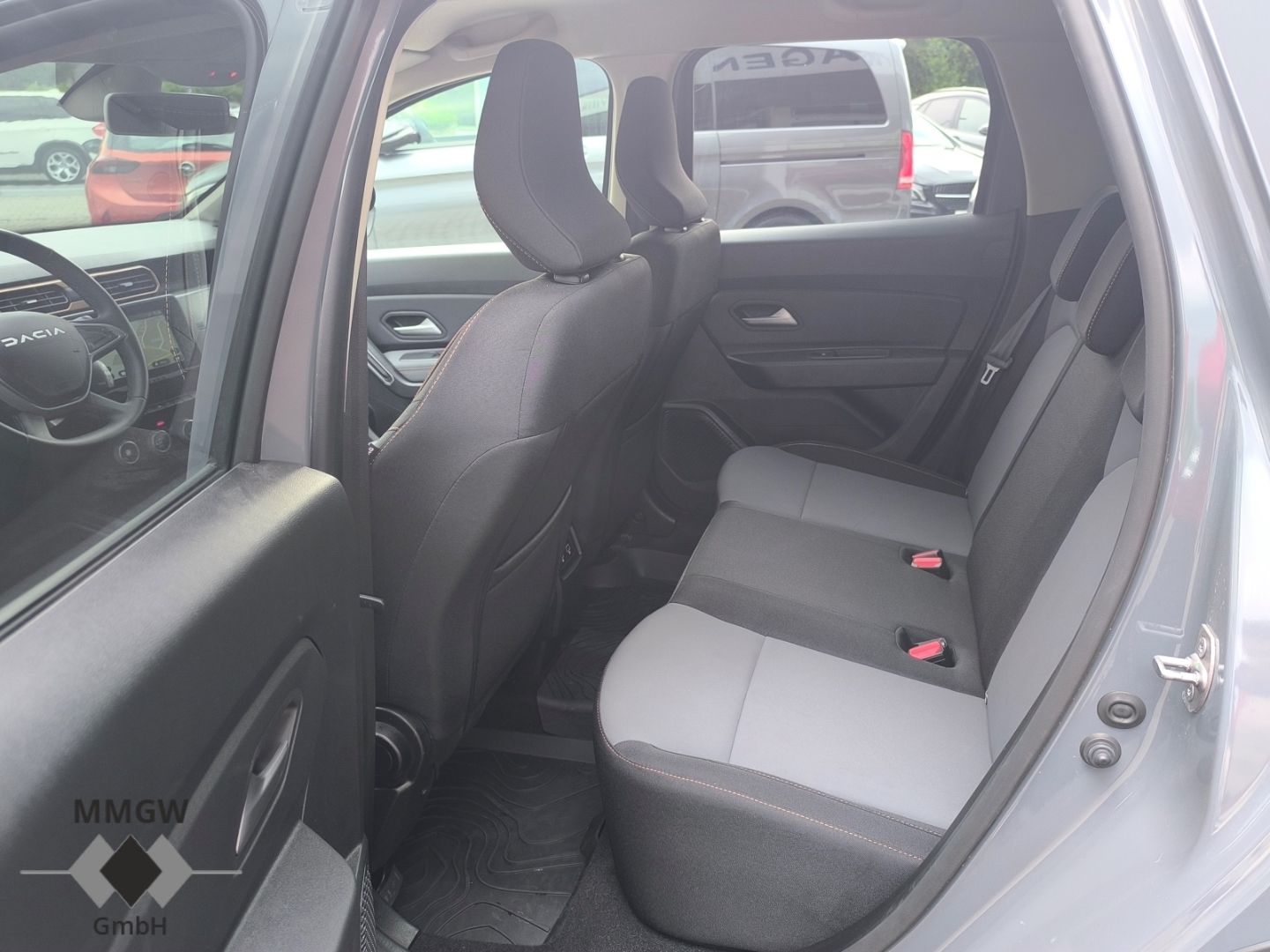 Dacia Duster II Extreme 1.3 TCe 150 - Samsaru's Car Outlet
