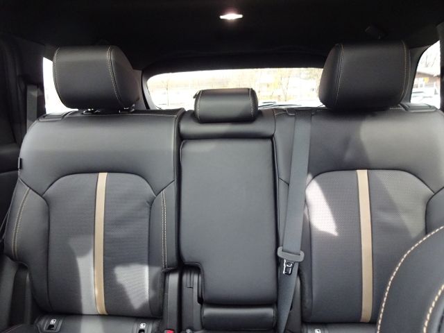 Mazda CX-80  HOMURA PLUS 2.5L e-SKYACTIV PHEV 327ps