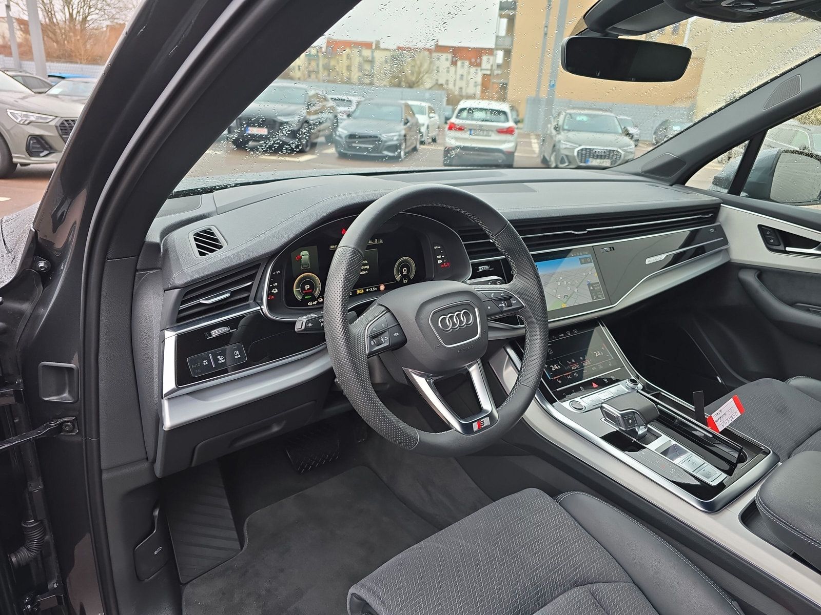 Audi Q7 55 TFSIe qu S line MATRIX AIR HuD AHK 21"