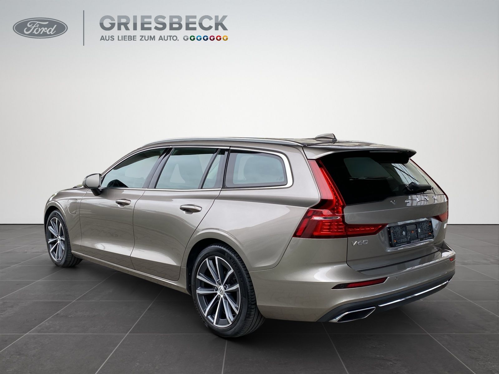 Volvo V60 T6 Core Recharge LED*AHK*