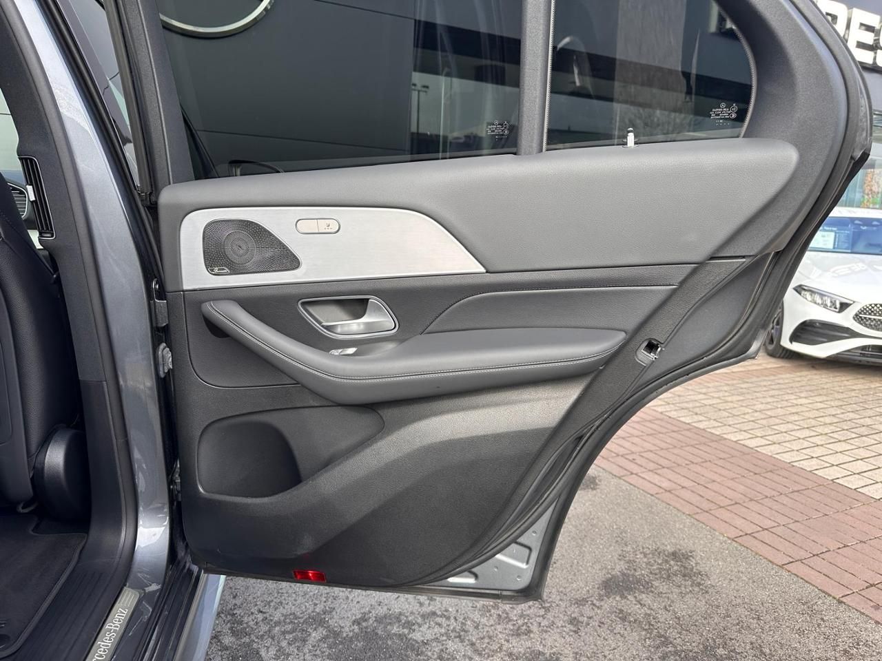 Mercedes-Benz GLE 580 4M AMG Pano AHK Burmester Distronic 360