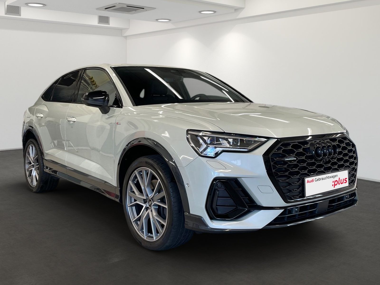 Audi Q3 Sportback 40 TDI quattro S line *AHK*STANDHZG