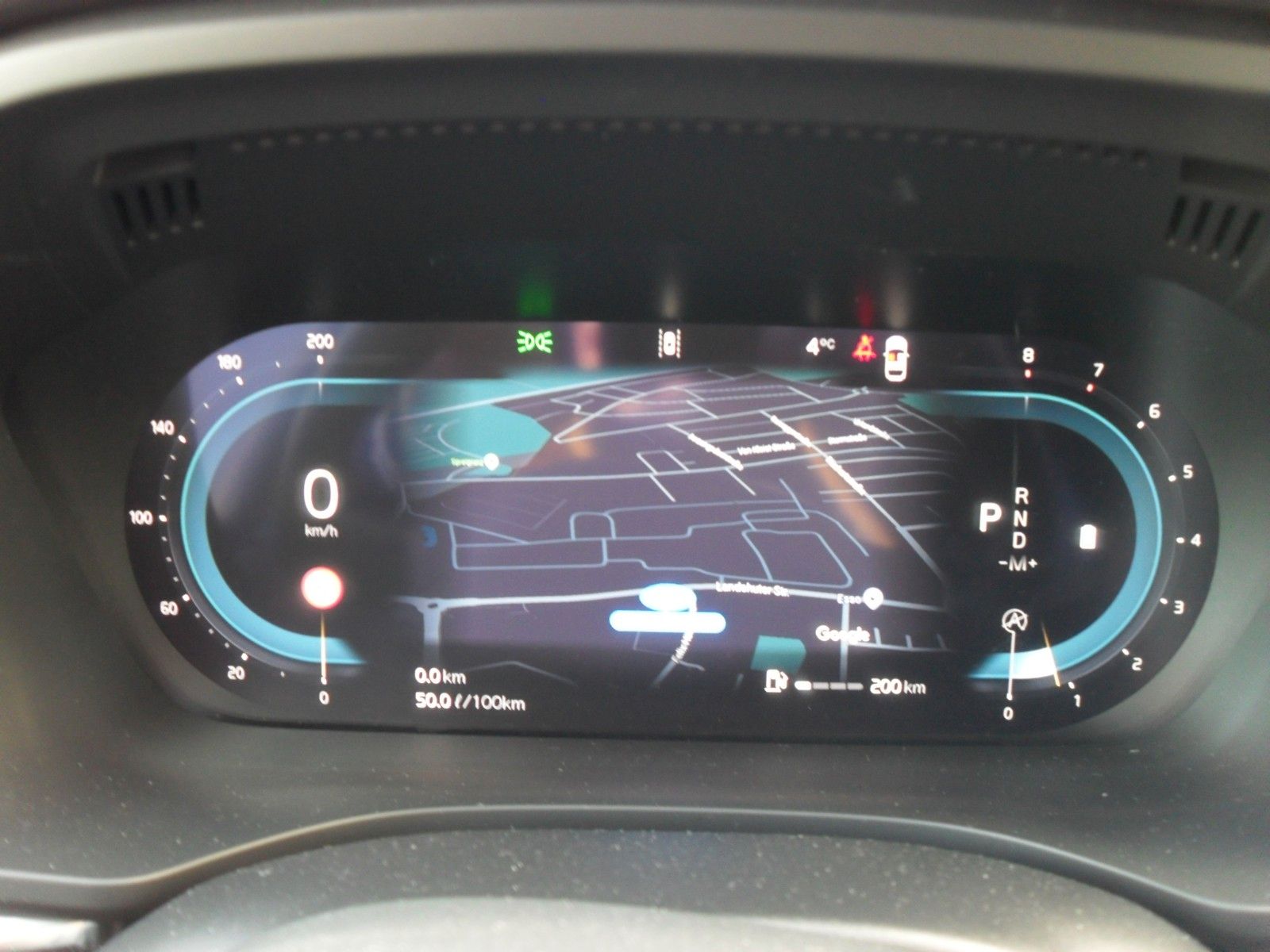 Volvo XC 60 B4 Plus Dark - Samsaru's Car Outlet
