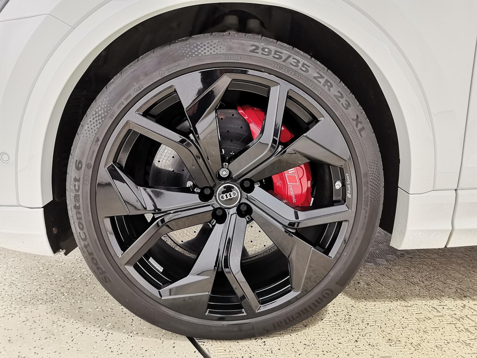 Audi RS Q8 NP:174T€|AHZV|Keramik|Pano|V-Max 305Km/h