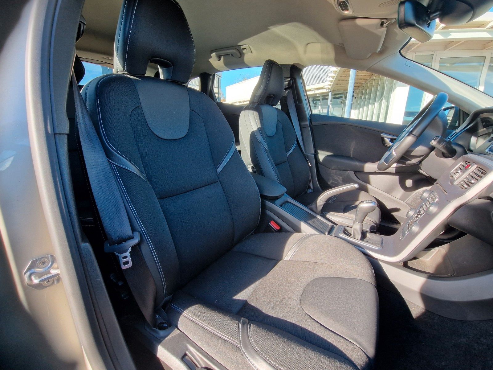 Volvo V40 T2 Momentum