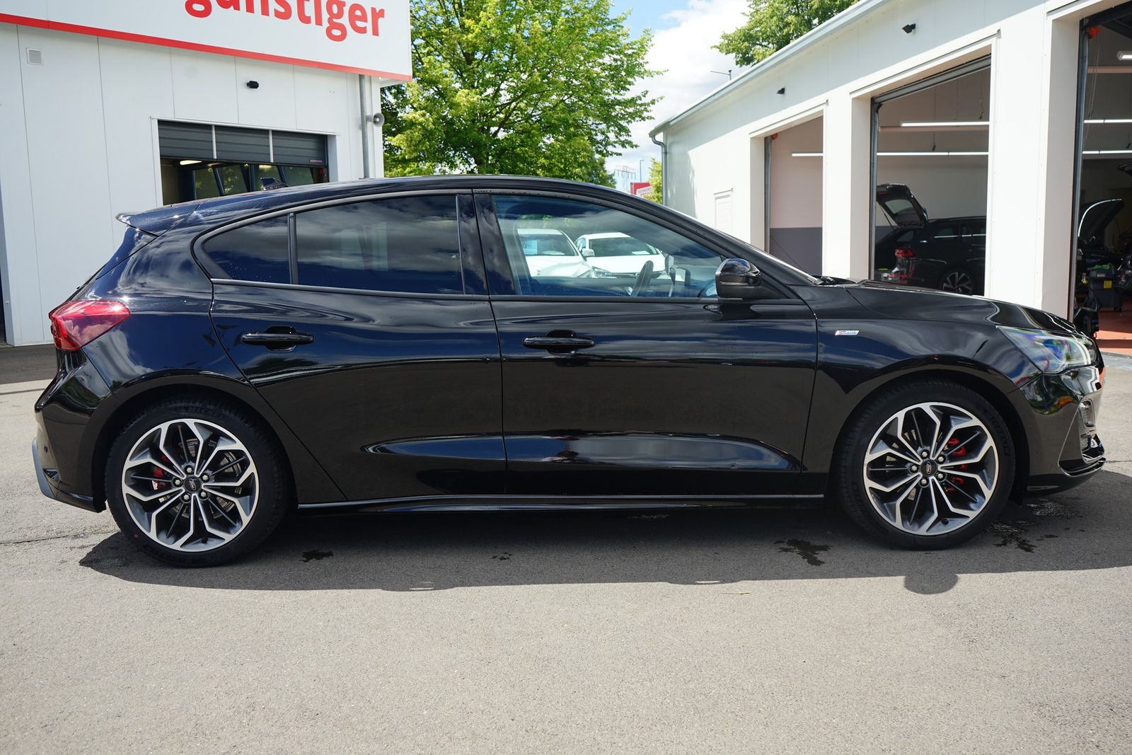 Ford Focus 1.5 EcoBlue ST-Line Aut. LED ACC Kamera