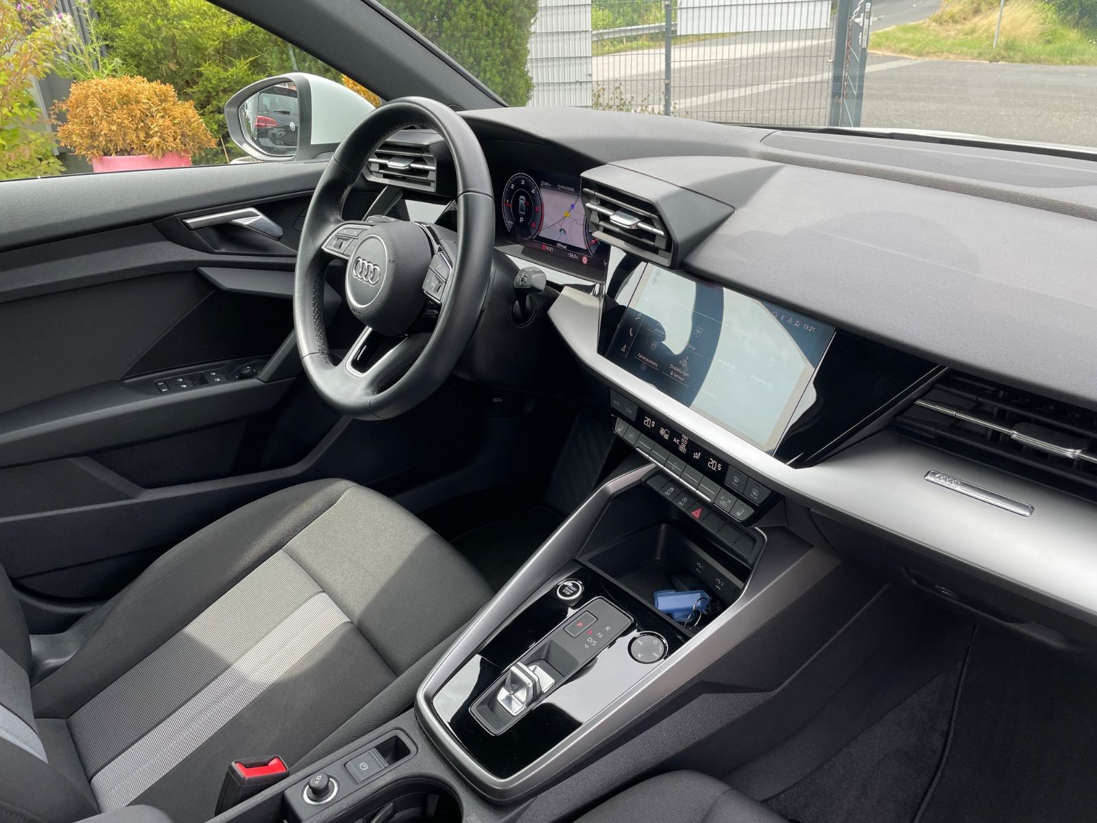 Audi A3 Lim. 2.0 TDI S line - Samsaru's Car Outlet