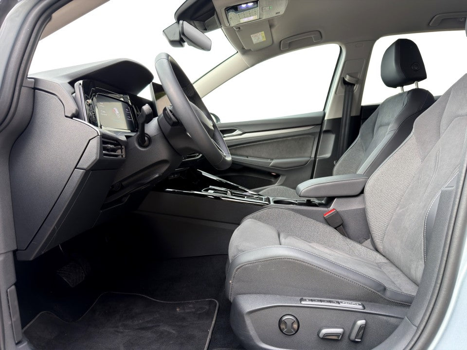 Volkswagen Golf Style1.5 TSI DSG PHEV