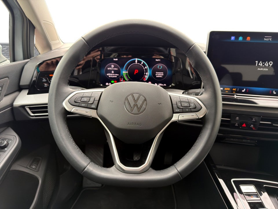 Volkswagen Golf Style1.5 TSI DSG PHEV