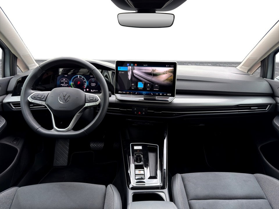 Volkswagen Golf Style1.5 TSI DSG PHEV