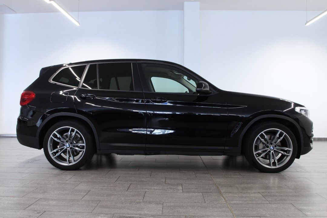 Bmw X3 xDrive plug-in