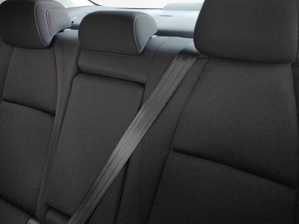 Mazda 3 e-Skyactiv X186 AT MHEV Center-Line + Design