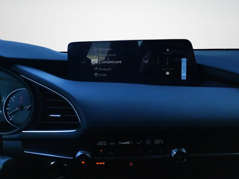 Mazda 3 e-Skyactiv X186 AT MHEV Center-Line + Design