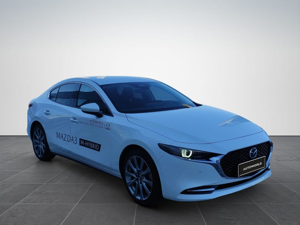 Mazda 3 e-Skyactiv X186 AT MHEV Center-Line + Design