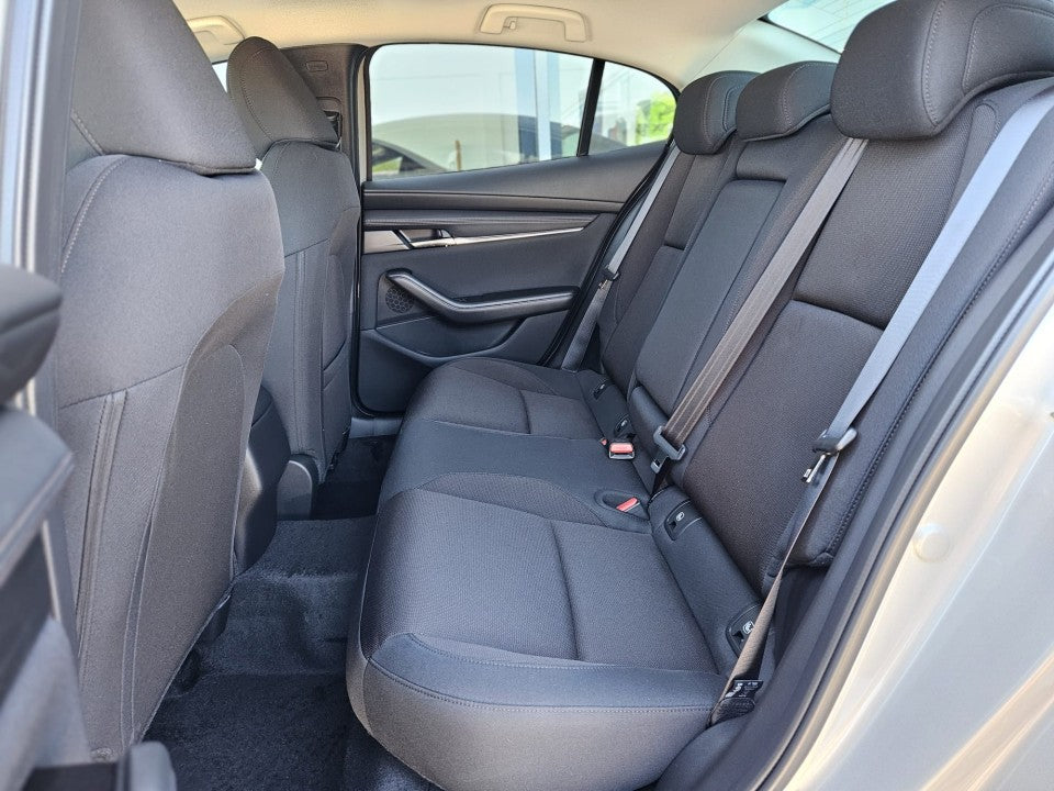 Mazda 3 e-Skyactiv X186 MHEV Center-Line