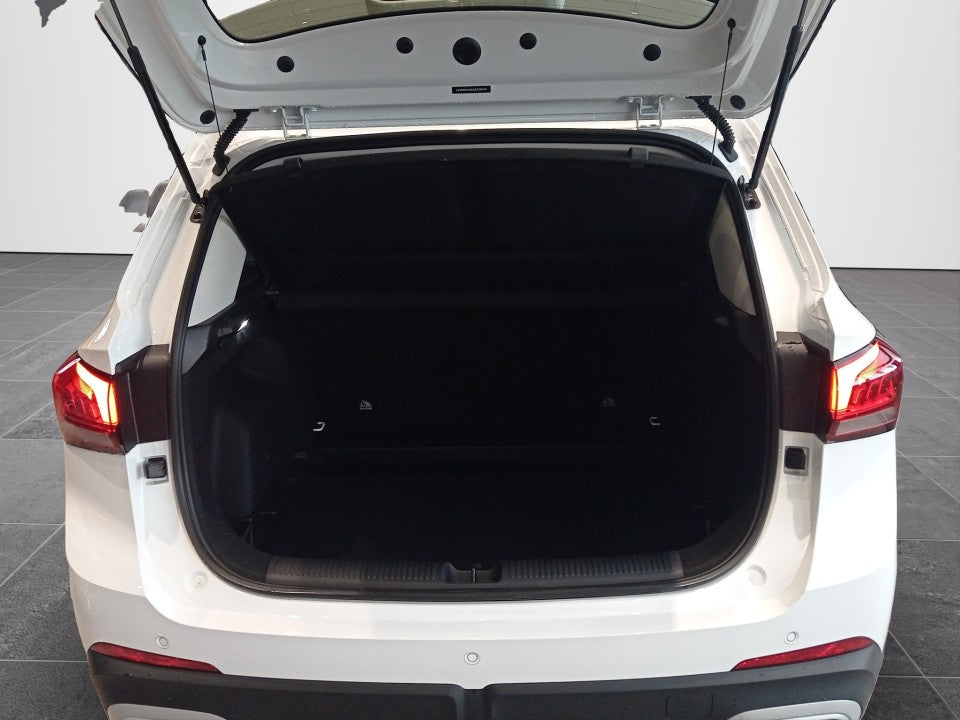 MG ZS HEV 5 usi Exclusive 1.5L GSL HEV 197 CP AT