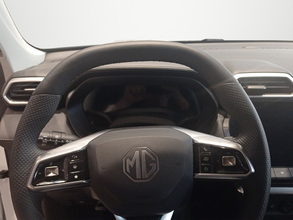 MG ZS HEV 5 usi Exclusive 1.5L GSL HEV 197 CP AT