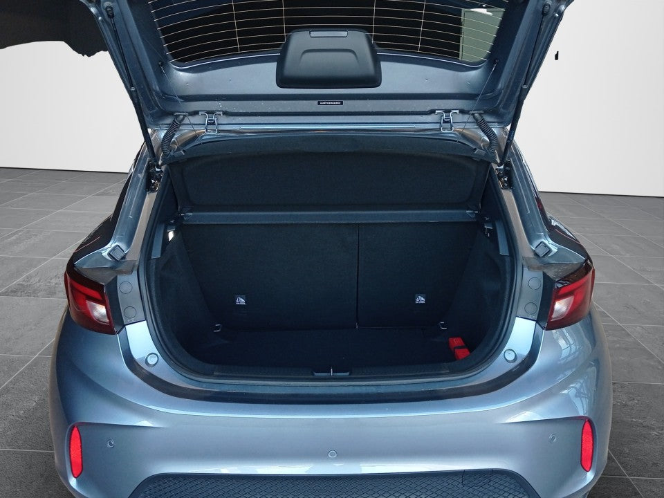 MG3 HEV 5 usi Exclusive 1.5L PFI HEV 194 CP AT