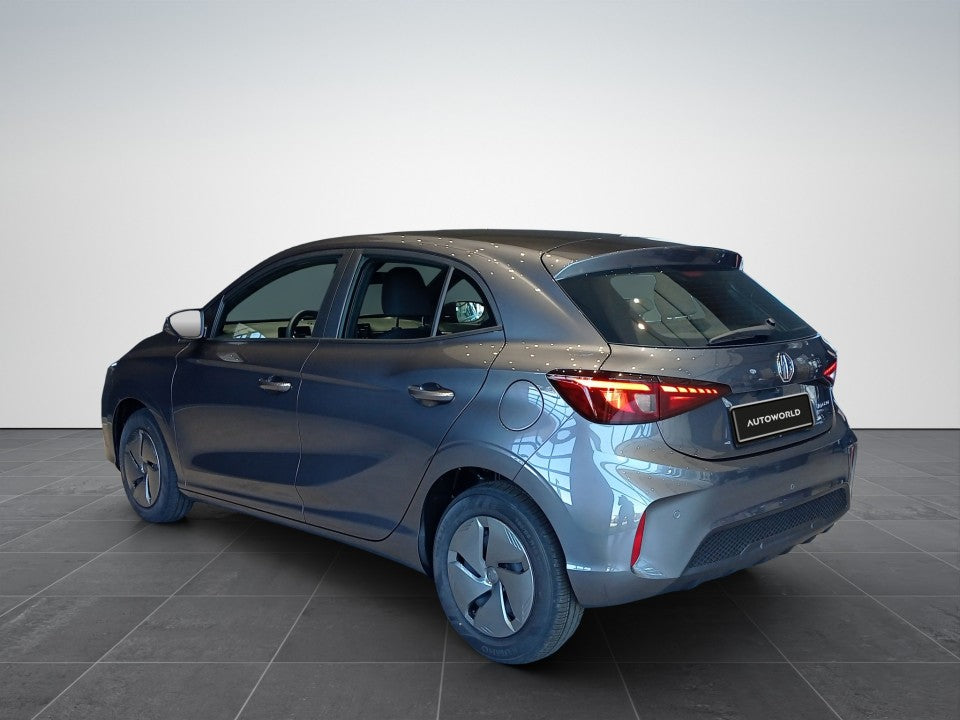 MG3 HEV 5 usi Explore 1.5L PFI HEV 194 CP AT