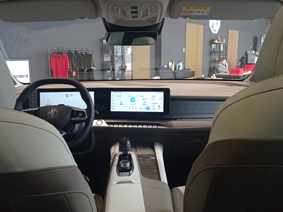 MGS9 PHEV 5 usi Luxury GS61H 1.5T Turbo 299 CP AT