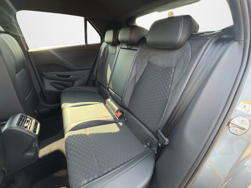 Volkswagen Noul T-Roc R-Line 1.5 eTSI DSG