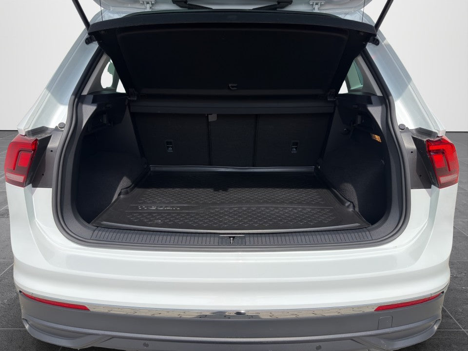 Volkswagen Noul Tiguan Life 2,0 TDI SCR DSG 4Mot