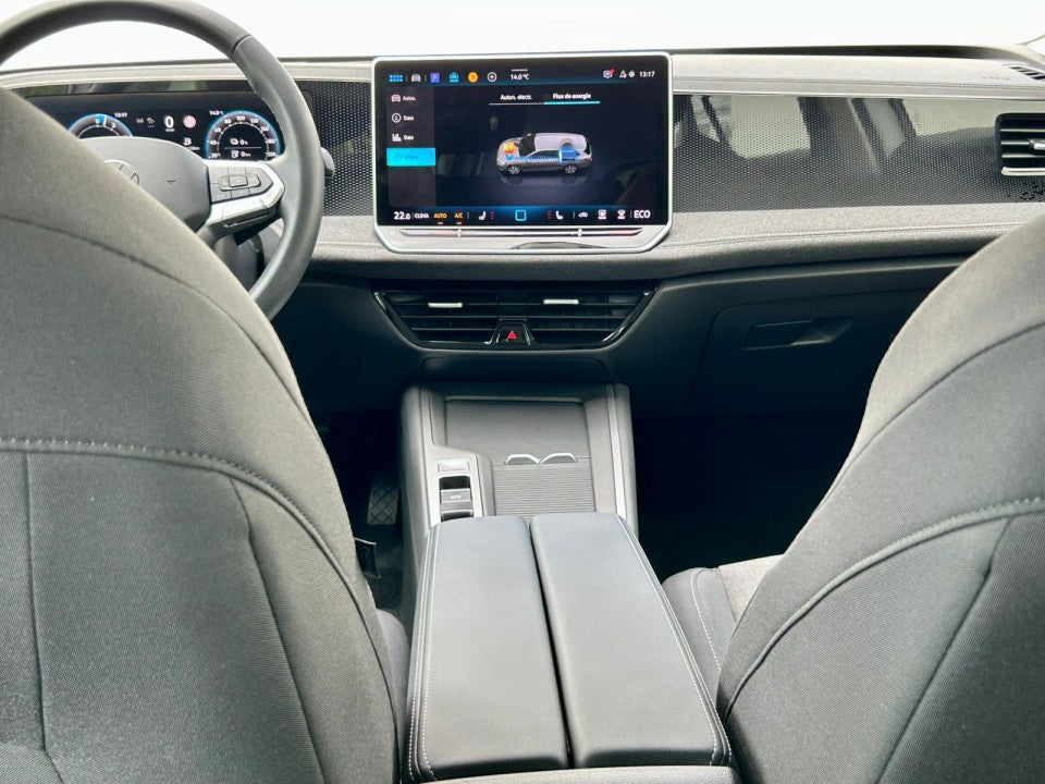 Volkswagen Passat Base1.5 TSI PHEV