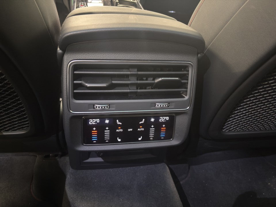 Audi Q7 S-line 50 TDI quattro