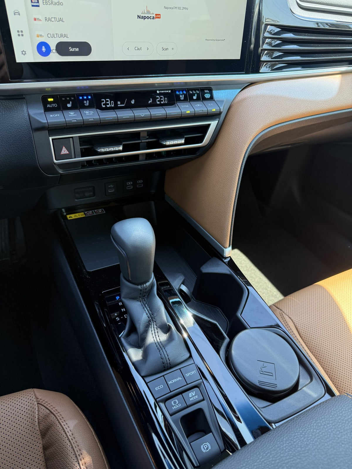 Toyota Camry 2025 - Executive 2.5 HEV 230CP