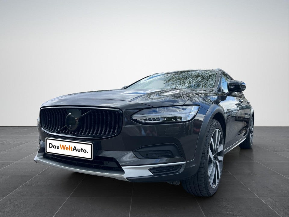 Volvo V90 Cross Country D5
