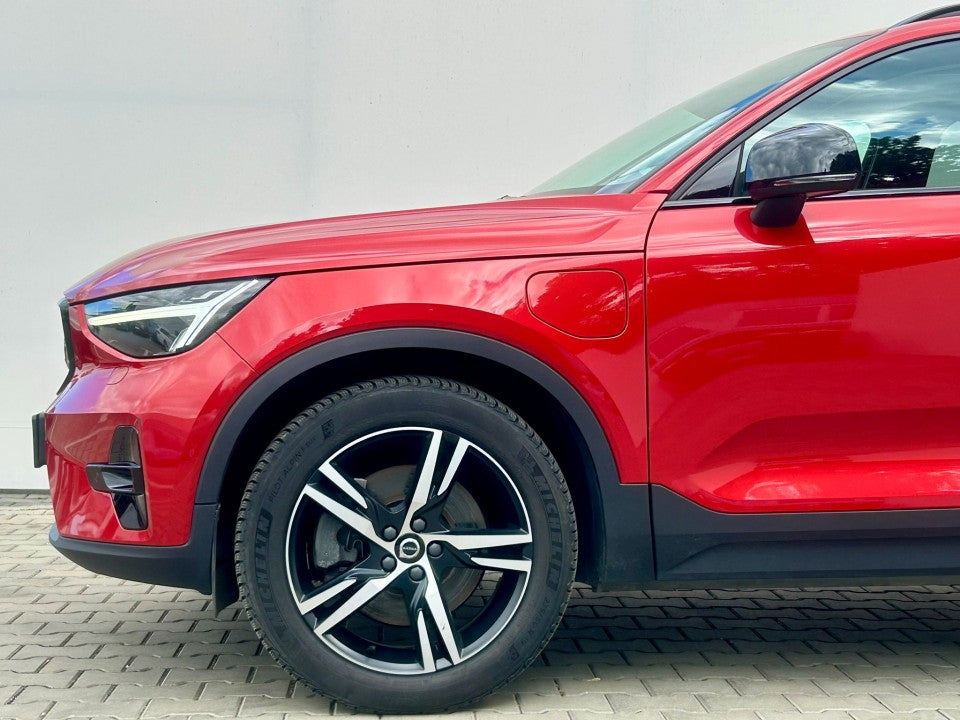 Volvo XC 40 Volvo XC40 T5 Recharge Plug-in Hybrid R-Design 2023