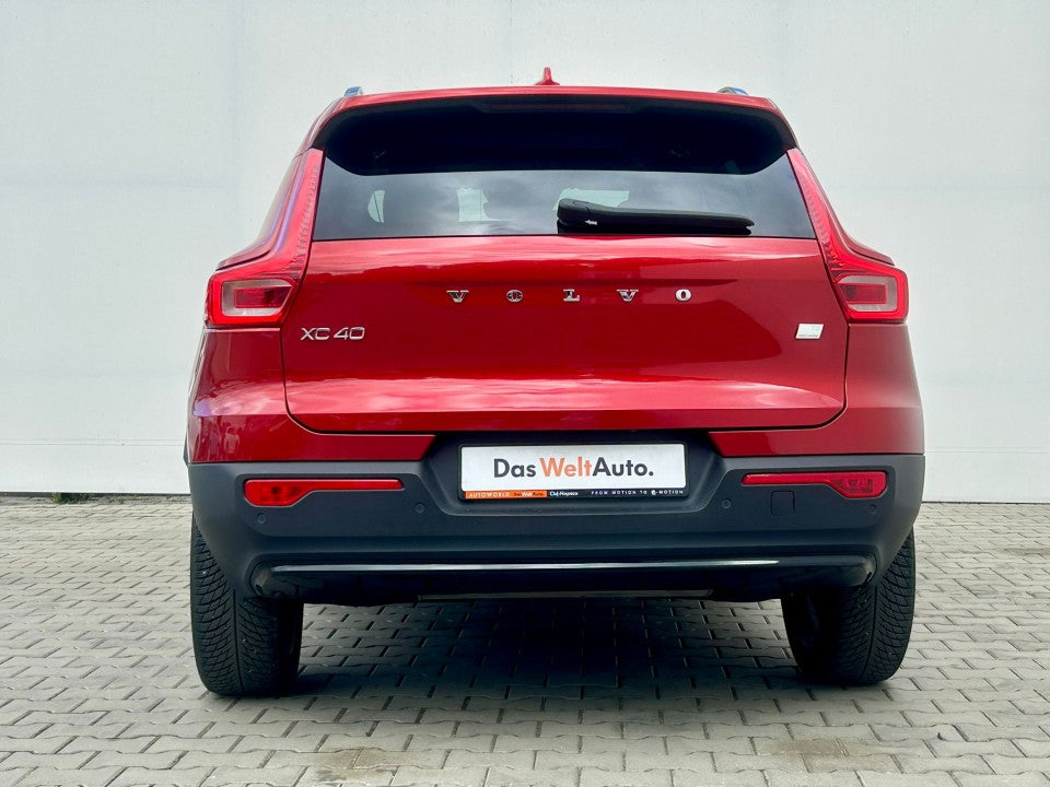 Volvo XC 40 Volvo XC40 T5 Recharge Plug-in Hybrid R-Design 2023