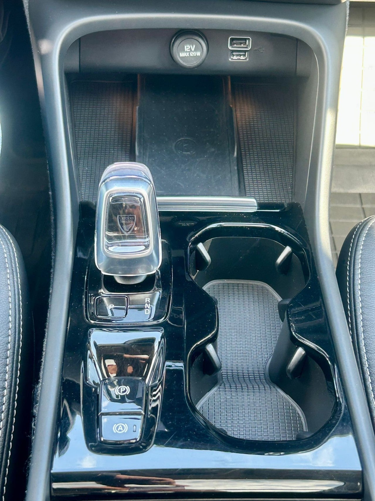 Volvo XC 40 Volvo XC40 T5 Recharge Plug-in Hybrid R-Design 2023
