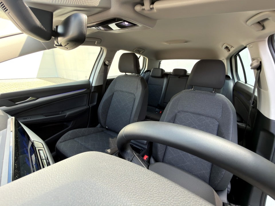 Volkswagen VW Golf Life 2.0 TDI DSG