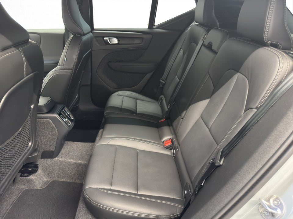 Volvo XC 40 XC40 CORE B3 (Petrol) AT7 FWD (Mild Hybrid)