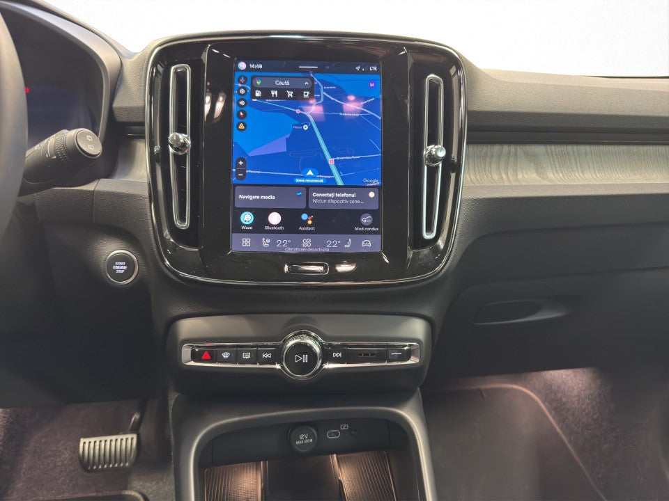 Volvo XC 40 XC40 CORE B3 (Petrol) AT7 FWD (Mild Hybrid)