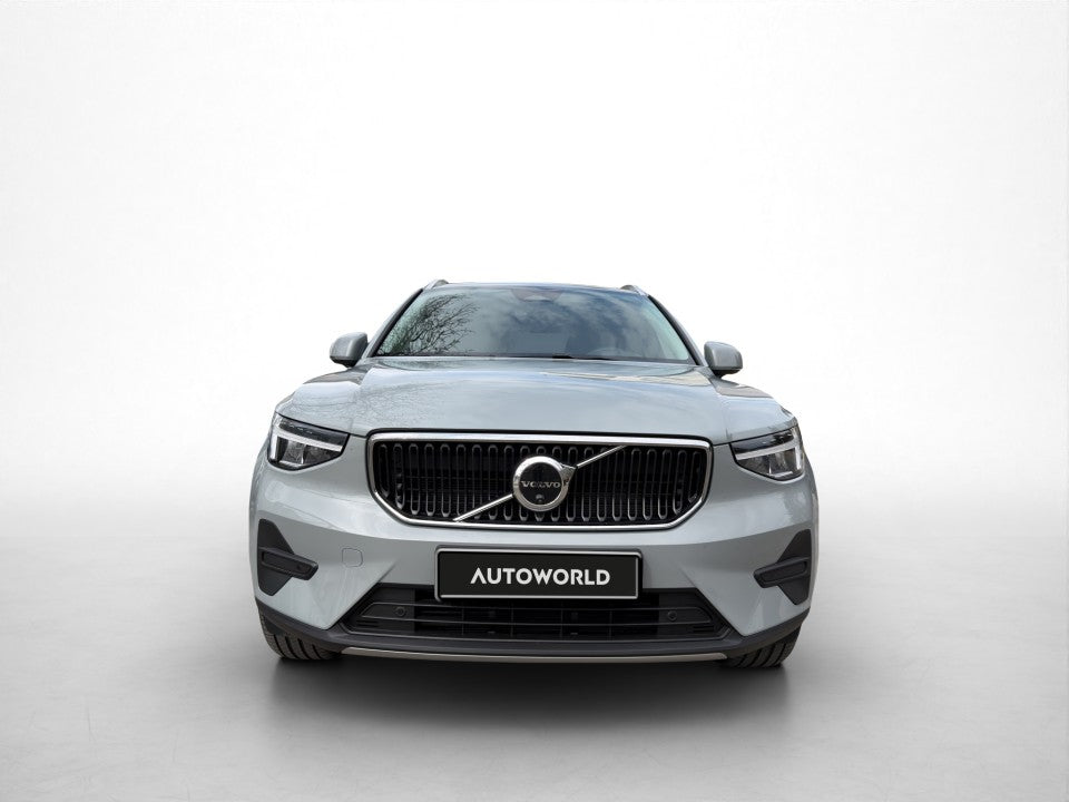 Volvo XC 40 XC40 CORE B3 (Petrol) AT7 FWD (Mild Hybrid)