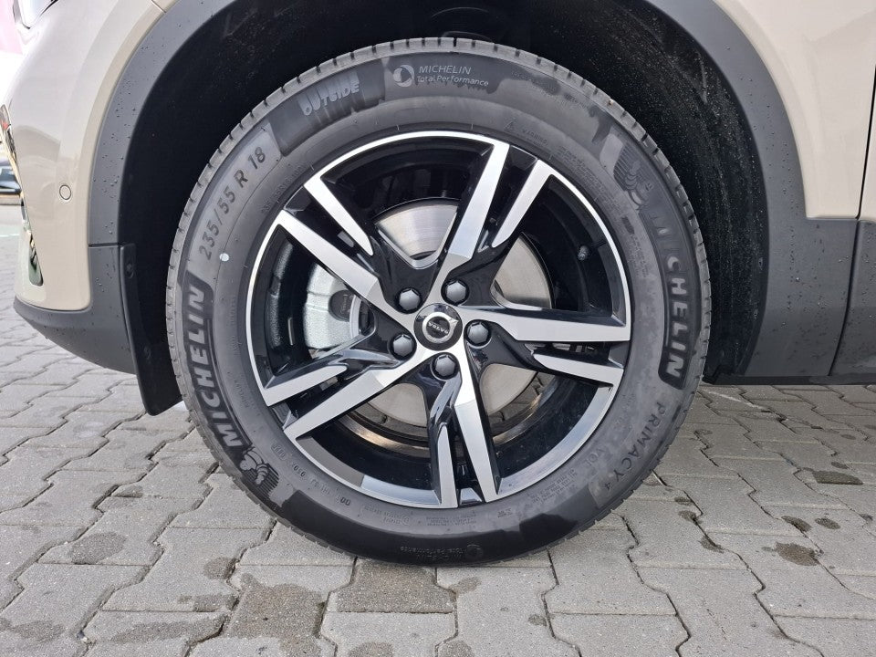 Volvo XC 40 XC40 Plus